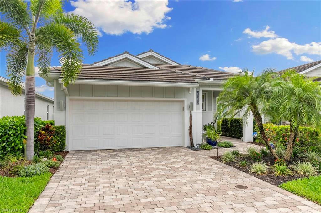 28285 SEASONS TIDE AVE, BONITA SPRINGS, FL 34135, photo 1 of 36