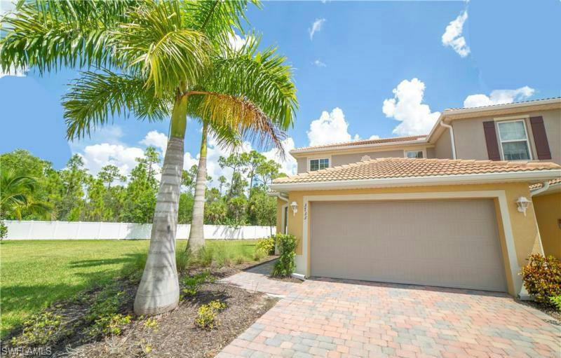 3733 CROFTON CT, FORT MYERS, FL 33916, photo 1 of 20