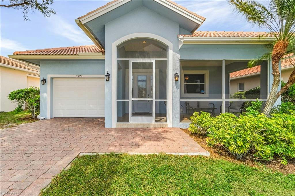585 102ND AVE N, NAPLES, FL 34108, photo 1 of 31