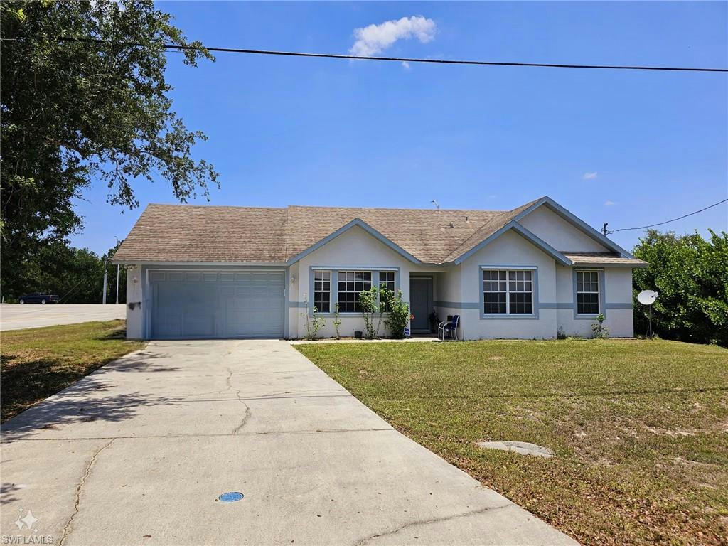 701 ARUNDEL CIR, FORT MYERS, FL 33913, photo 1 of 22