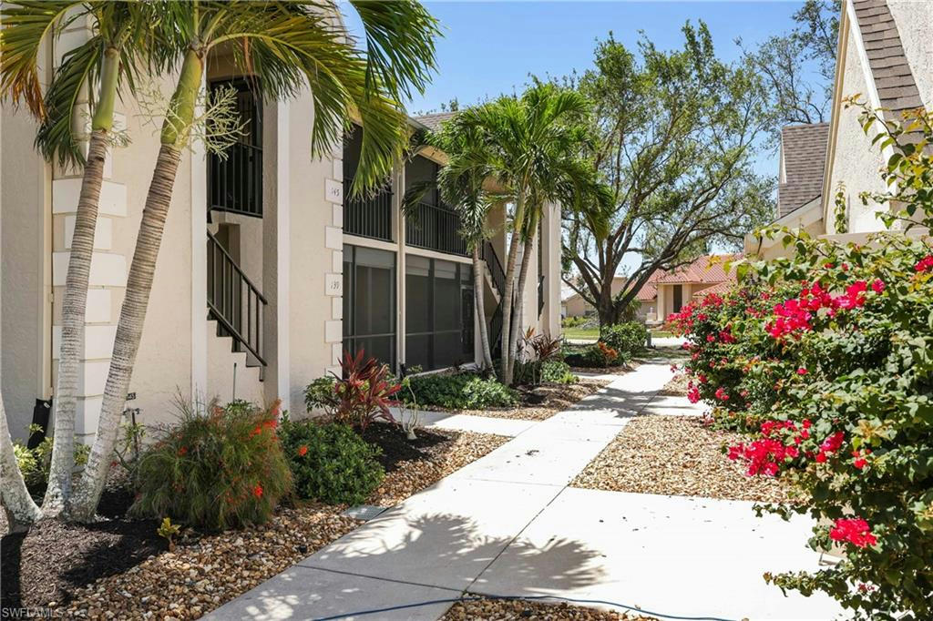 16401 KELLY WOODS DR APT 139, FORT MYERS, FL 33908, photo 1 of 32